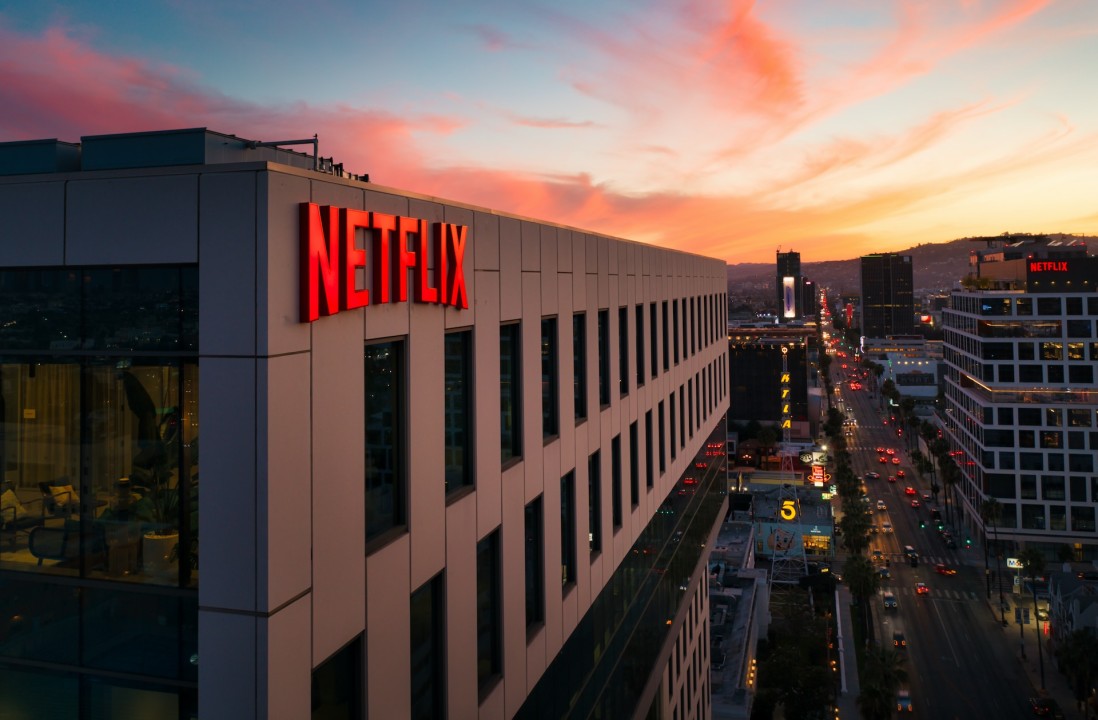 Making Movie Magic: How Netflix Uses Amazon Web Services?
